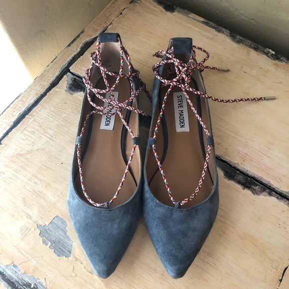 steve Madden Flats - Picture 2 of 8
